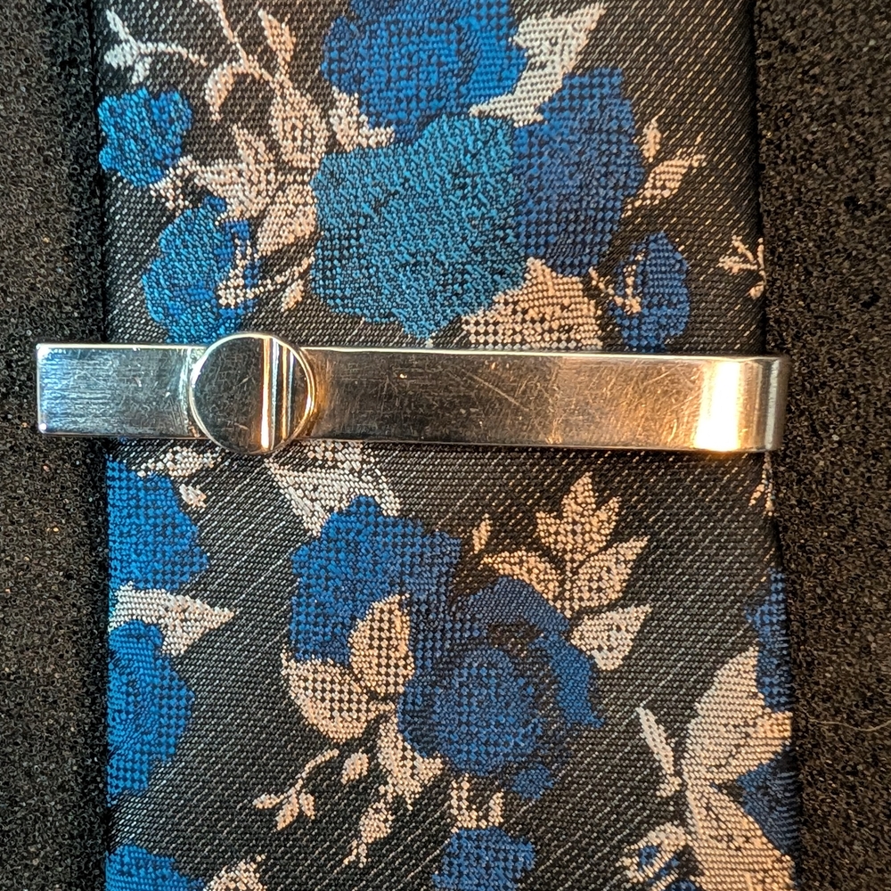 Floral Blue and Silver Tie Clip